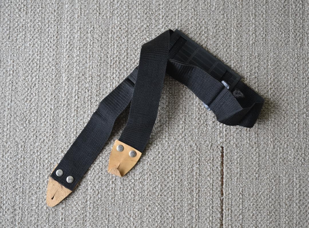 エレキギターモッキンバードモデル（ソフトケース付）音出し確認　Bロゴ