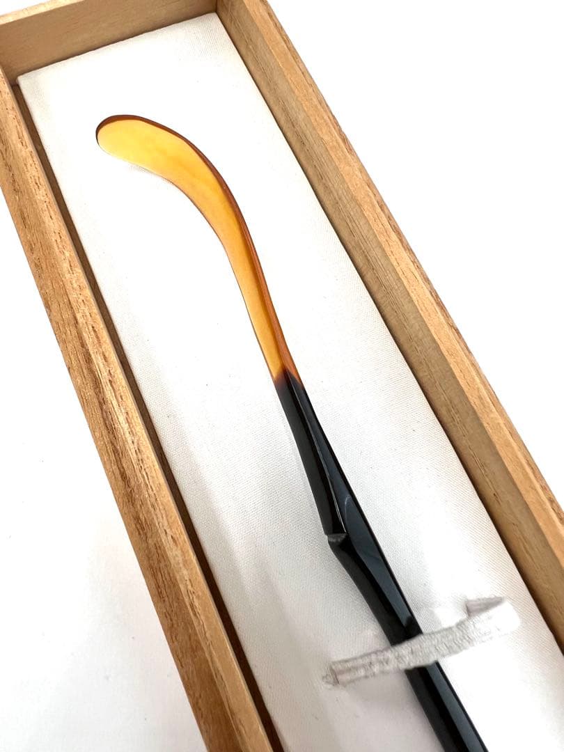 京都祇園　丹羽鼈甲店製　鼈甲茶杓 桐箱入り　未使用　貴重な極美品！