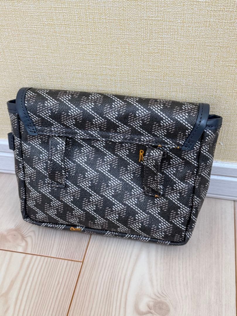 【美品】レザレクション ウエストポーチ　アイクスNo.2 ハスキーグレー