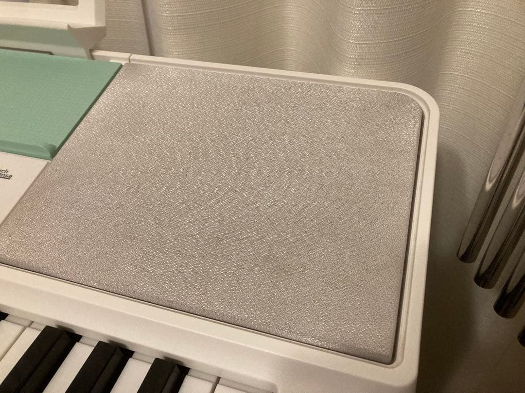 CASIO 電子ピアノHIKARI NAVIGATION LK-512 清掃済み