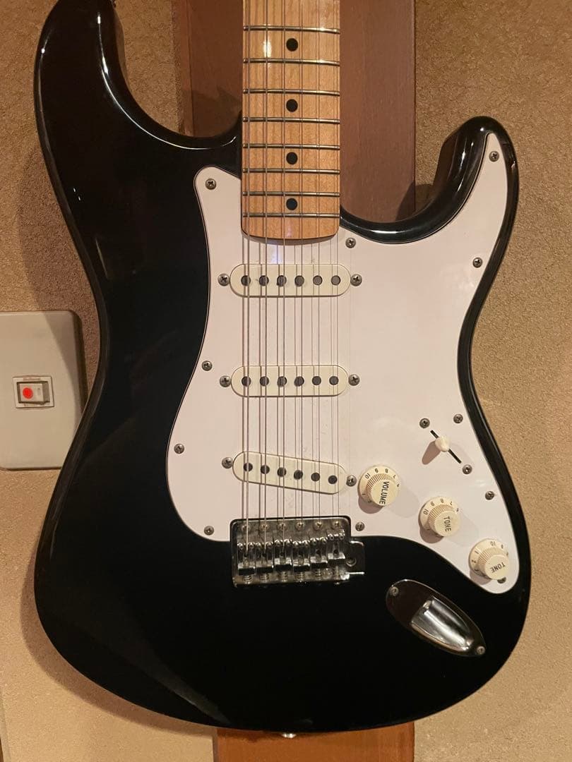 Fender Stratocaster ブラック エレキギター