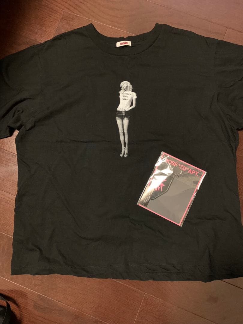 BLACKPINK ロゼ ポップアップストア tシャツ キーホルダーセット