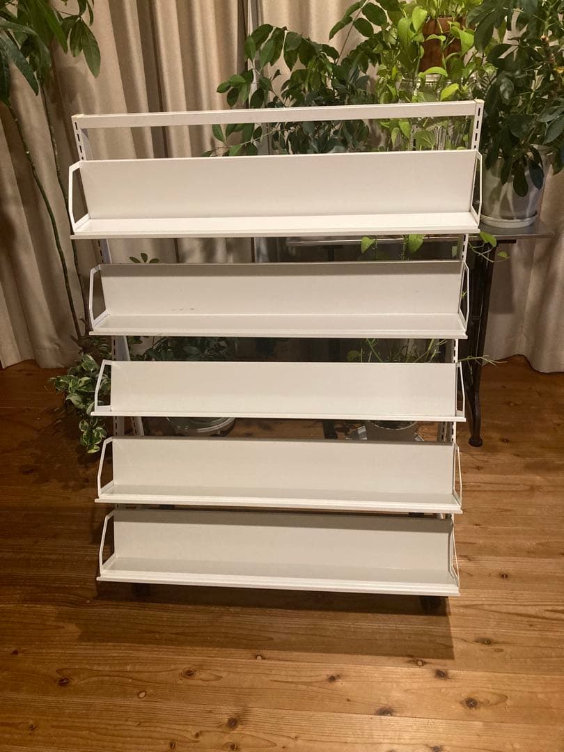 タテヤマ　スチールラック　本棚 CD DVDラック 収納棚 キャスター付