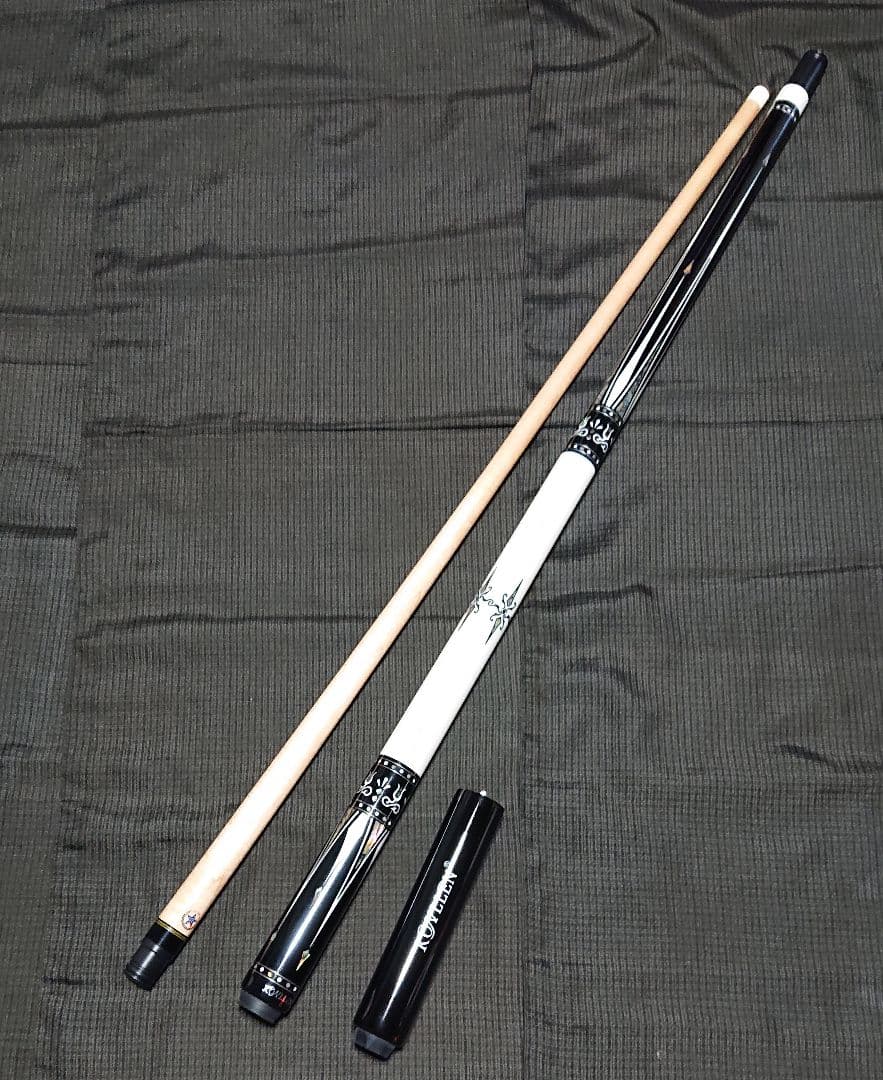 KONLLEN ビリヤード キュー　カーボンチューブ内蔵シャフト仕様