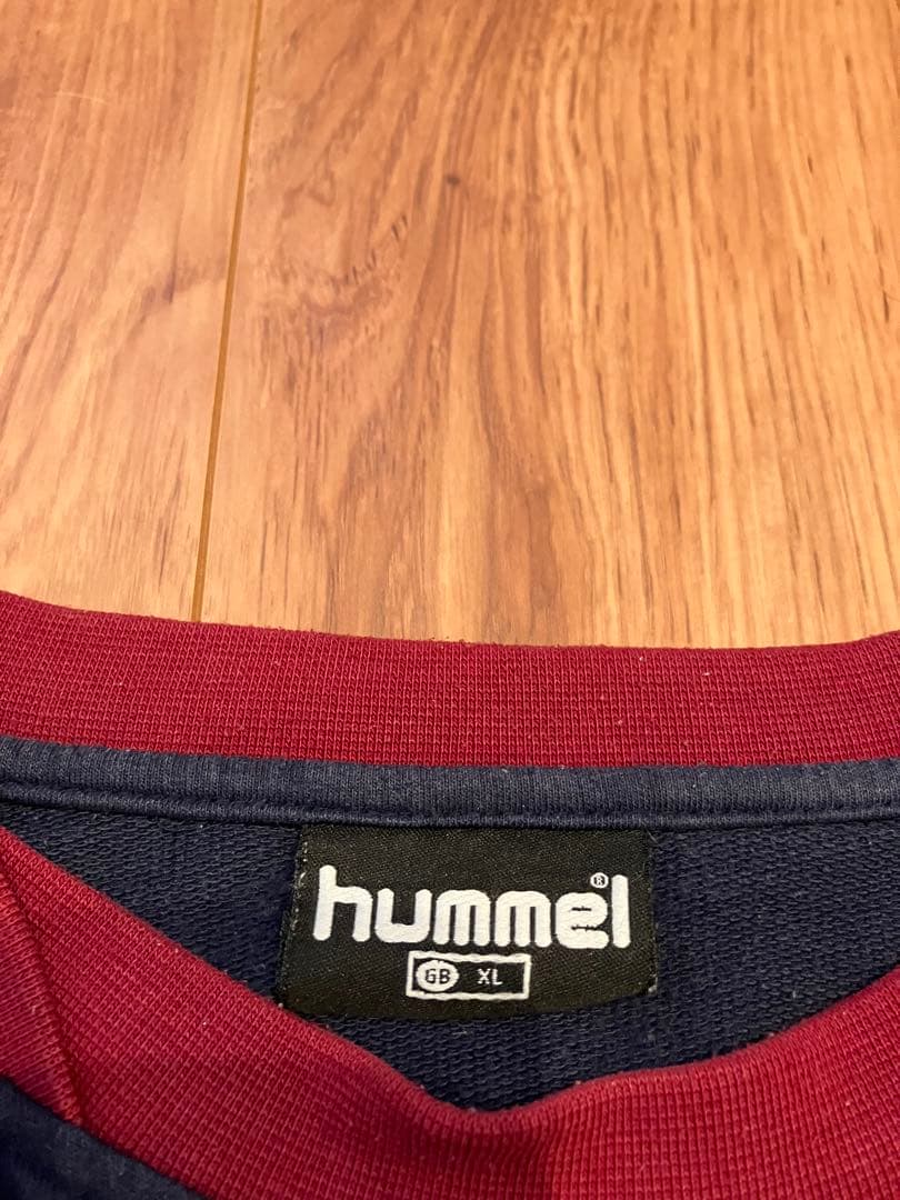 アストンヴィラ Hummel 32RED スウェット 古着　アストンビラ