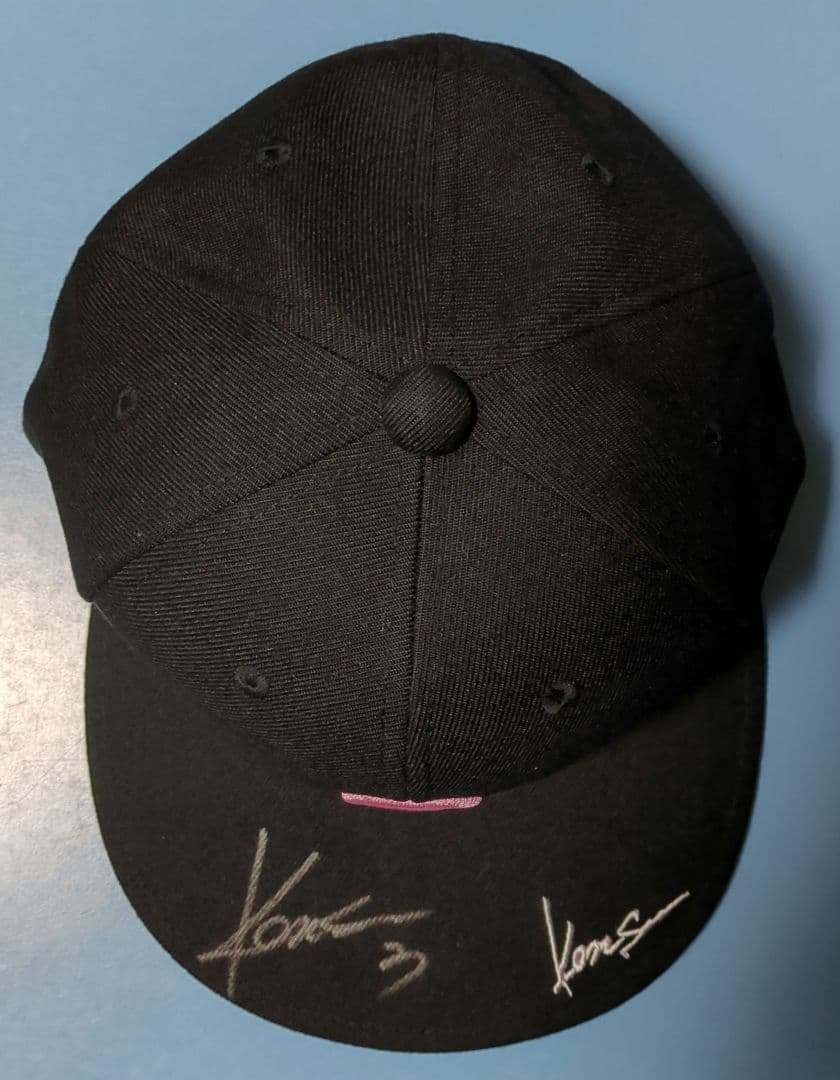 田中 賢介 3 北海道日本ハムファイターズ 引退記念 直筆サイン入りキャップ