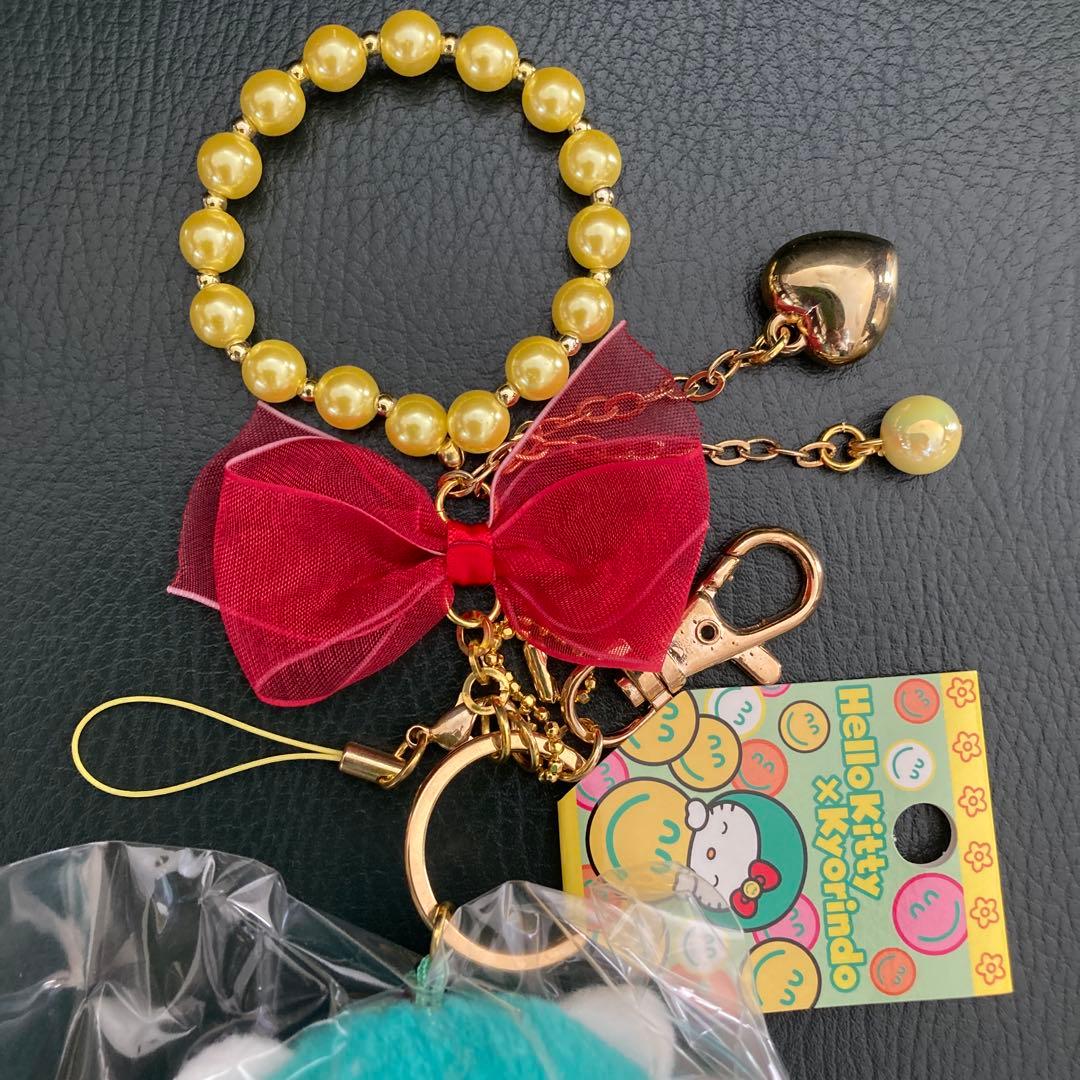 【非売品:激レア】ハローキティ キーホルダー　ニコちゃん杏林堂コラボ