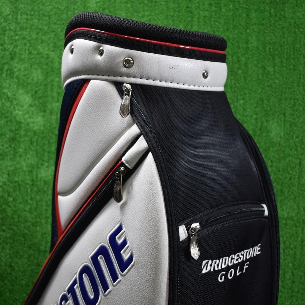 ブリヂストン ゴルフ 軽量 キャディバッグ９型【トリコロール】美品！