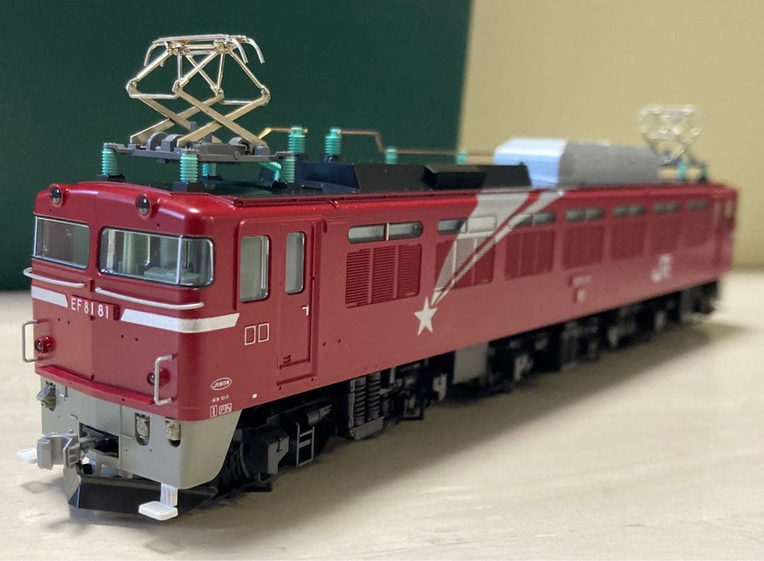 HOゲージ KATO 1-323 EF81 81 北斗星色