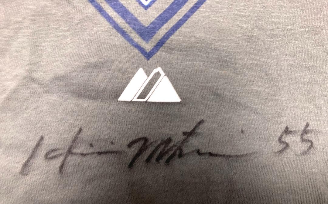 松井秀喜’09ワールドシリーズMVPは地区優勝が始まり！直筆サイン入りグッズ！