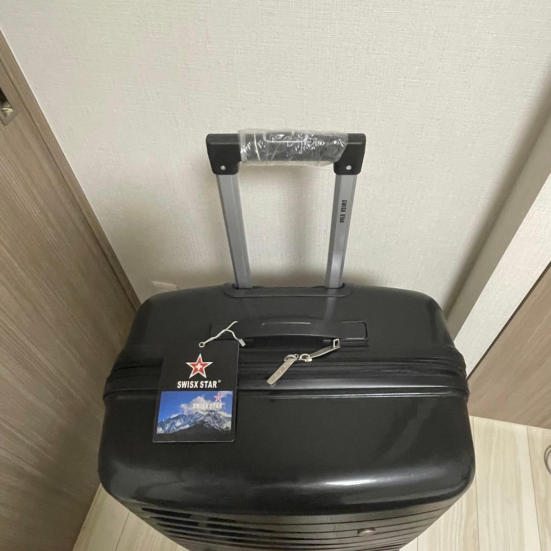 キャリーケース　28インチ　スーツケース　③ブラック　黒　四輪キャスター