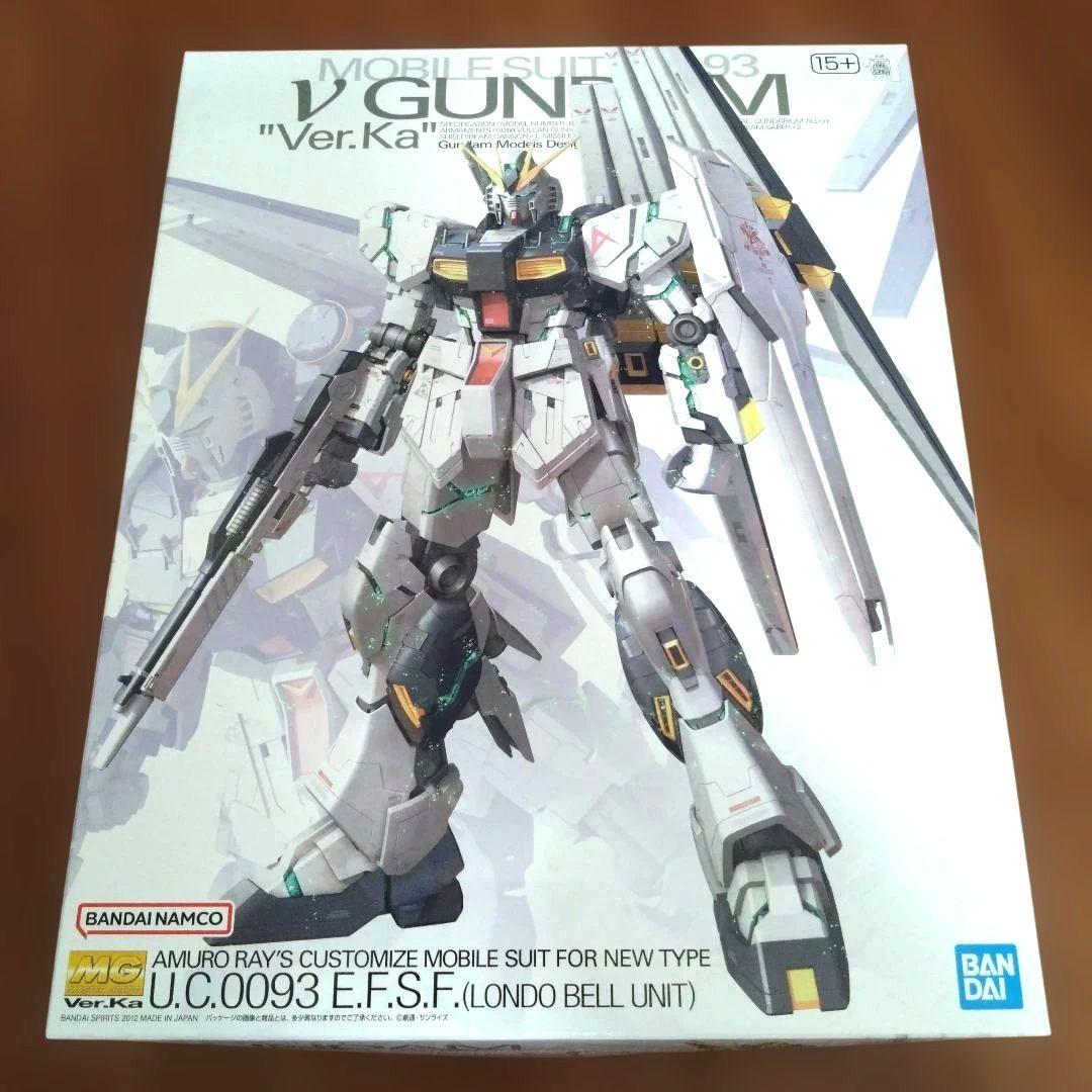 ネ*迎様 バンダイ1/100 MG RX-93 Vガンダム \