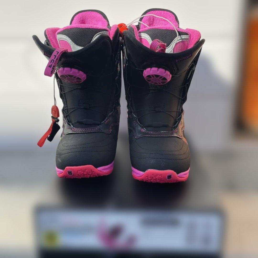 国内正規品 BURTON BOOTIQUE 24.0cm バートン ブティック