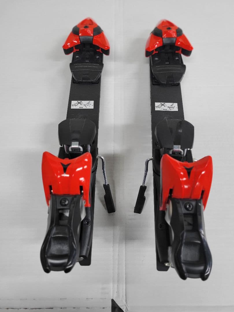 赤いスキー ビンディング 標準サイズ