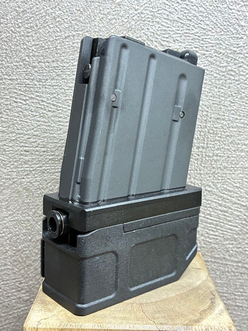 R7-10 東京マルイ GBB M4 マガジンアダプター 外部ソース仕様