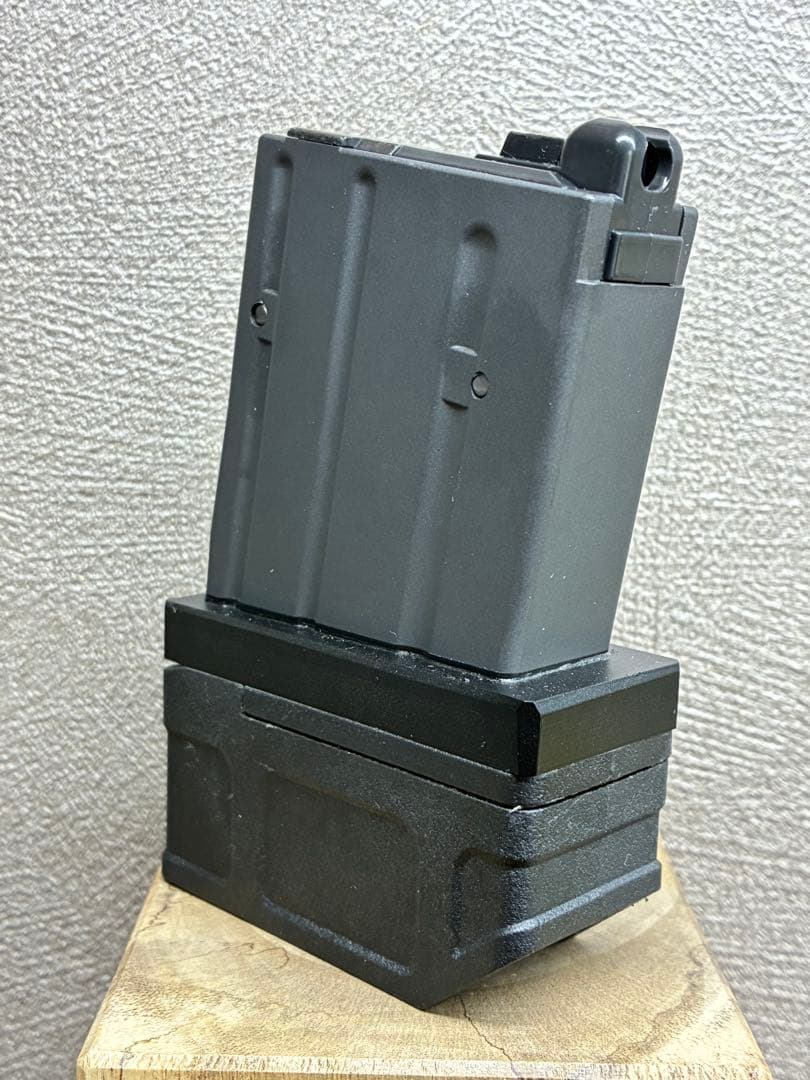 R7-10 東京マルイ GBB M4 マガジンアダプター 外部ソース仕様