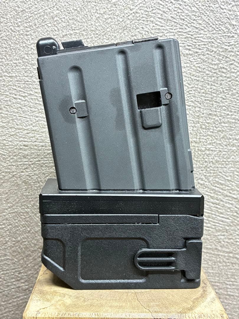 R7-10 東京マルイ GBB M4 マガジンアダプター 外部ソース仕様