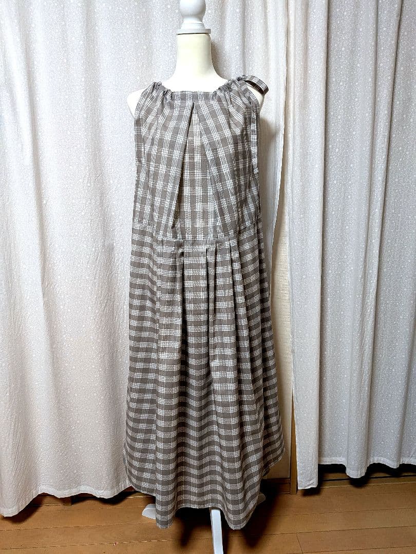 SR　T☆⑧と一緒　ハワイアンワンピース（タック）