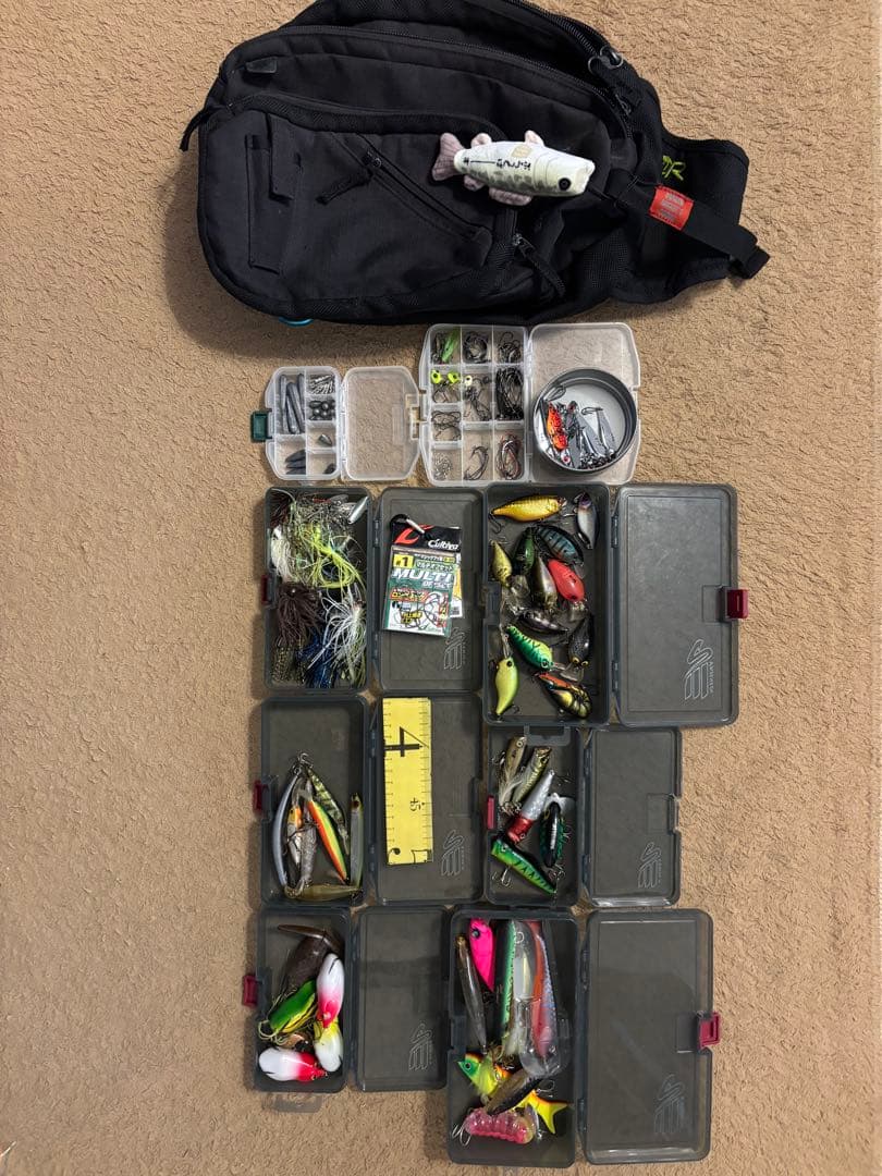 ☆バス釣りルアーセット☆バックパック付き