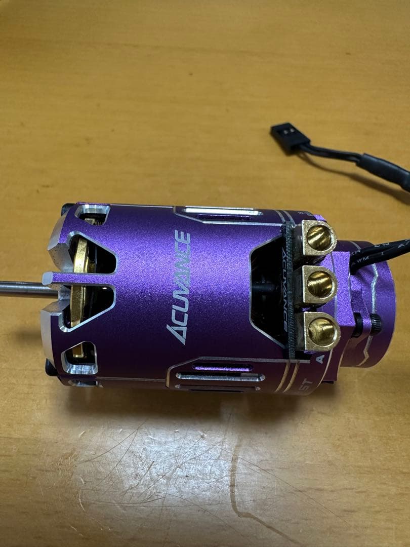 アキュヴァンス　FLEDGE 13.5T-F(パープル/FAN付き中古品