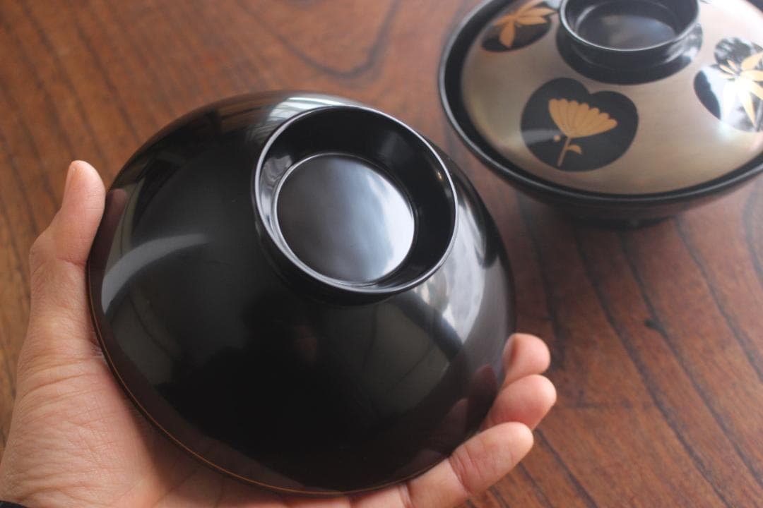 デッドストック！極上銀地に優美な四君子蒔絵の映えるお椀2点（検輪島塗蒔絵椀煮物椀