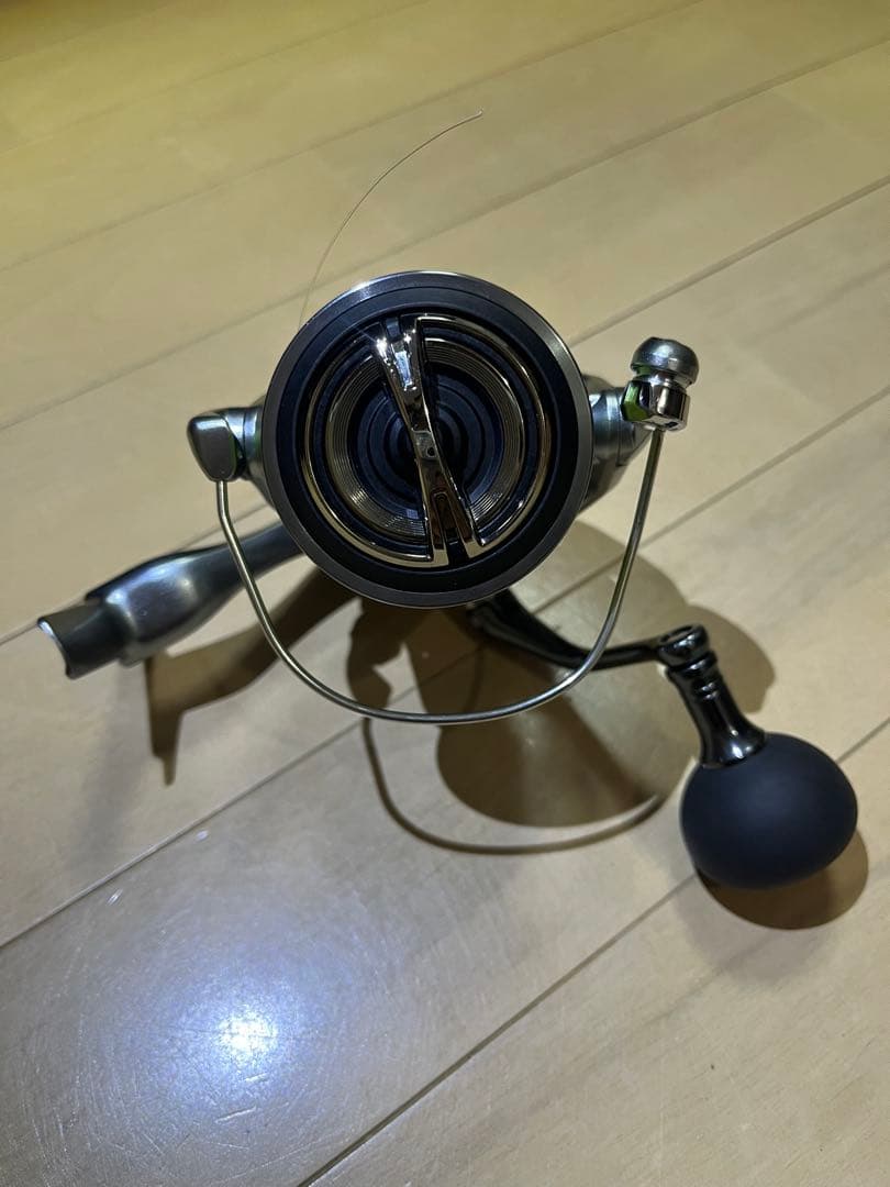 SHIMANO NASCI スピニングリール
