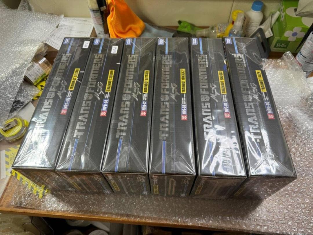 トレインボット MPG-01-->06 トランスフォーマー マスターピース 新品
