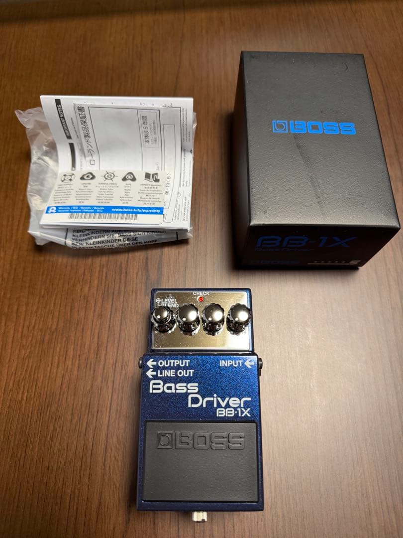 BOSS BB-1X BassD オーバードライブ/プリアンプ
