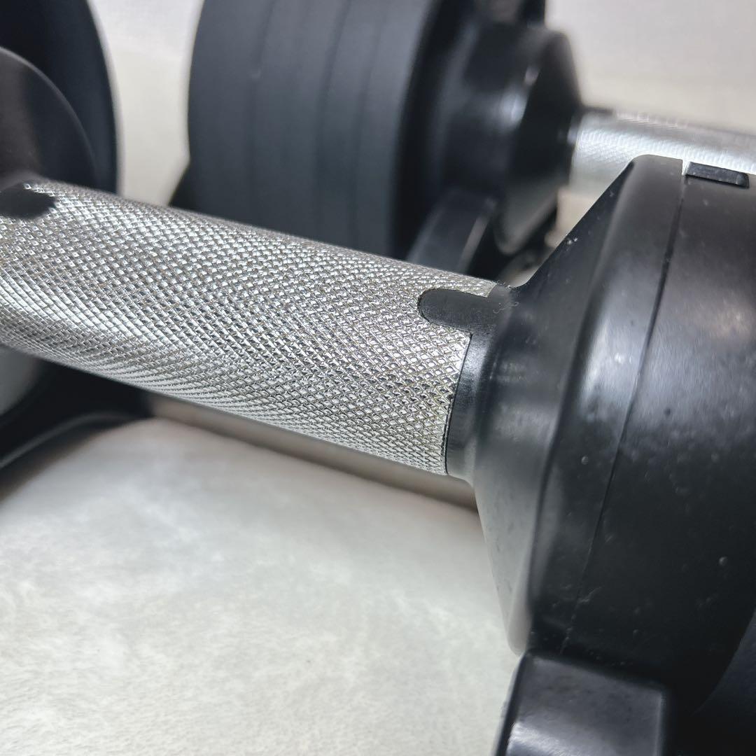 ① NUO FLEXBELL 20kg 可変式ダンベル　4kg刻み