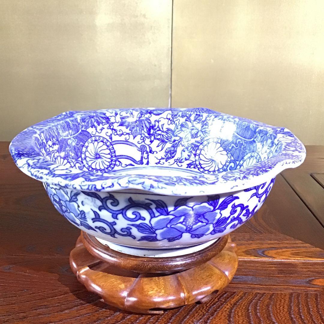 染付花車　牡丹唐草図鉢　幕末期〜明治期