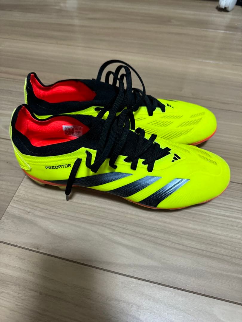 【26.5cm】プレデター 24 PRO HG/AG /土・人工芝用