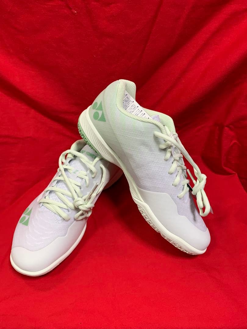 SHBAZ2W　26.0cm バドミントン ヨネックス シューズ