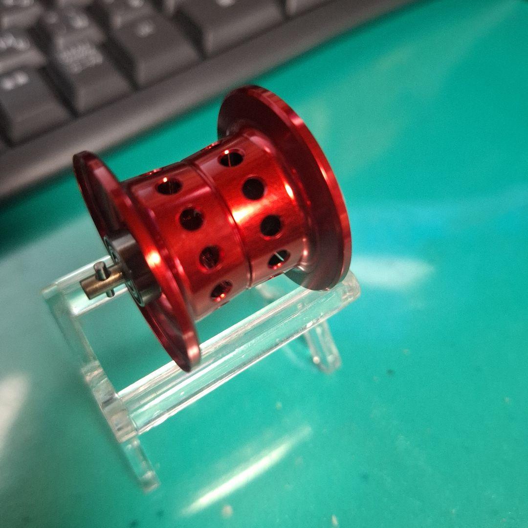 KTF 　ネオスプール 　レッド　　「KAHEN」 Revo BF8/BF7用