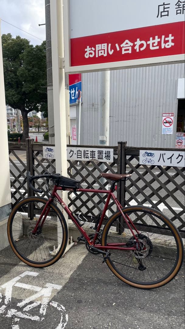 赤 シクロクロスバイク アルミフレーム