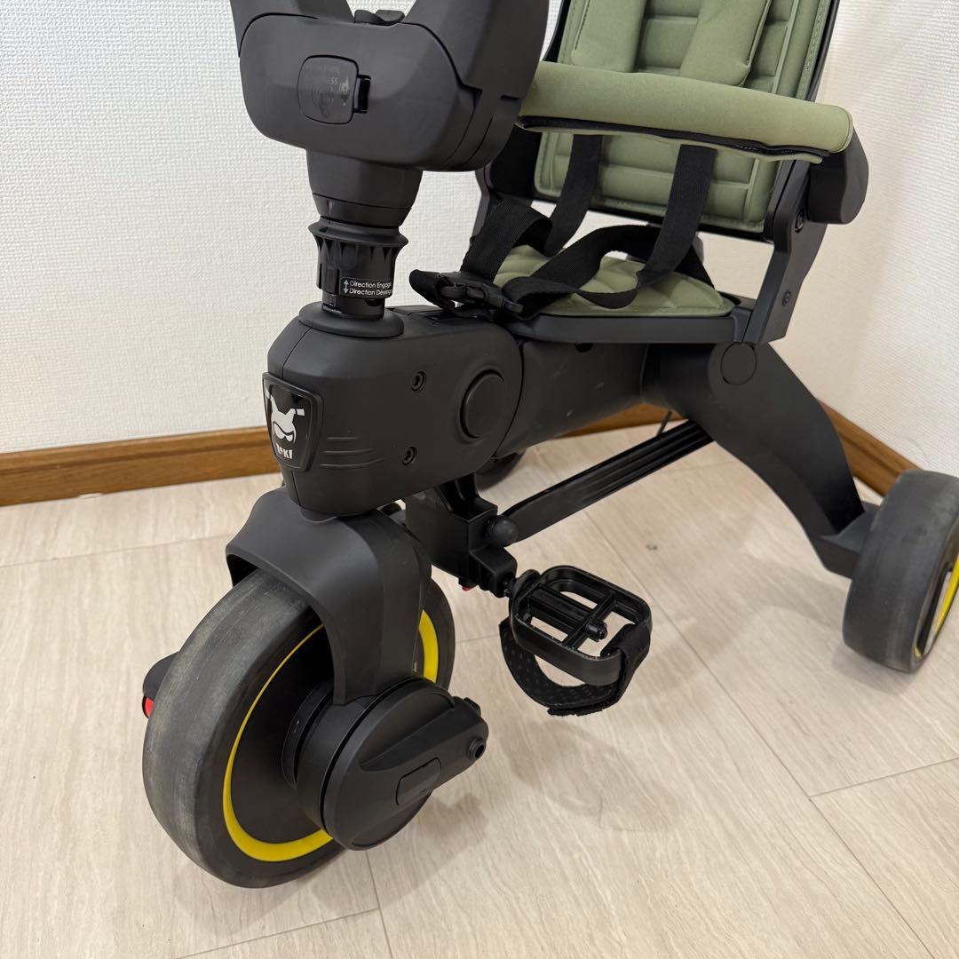【美品】doonaドゥーナ リキトライク　世界最小 折りたたみ三輪車　カーキ