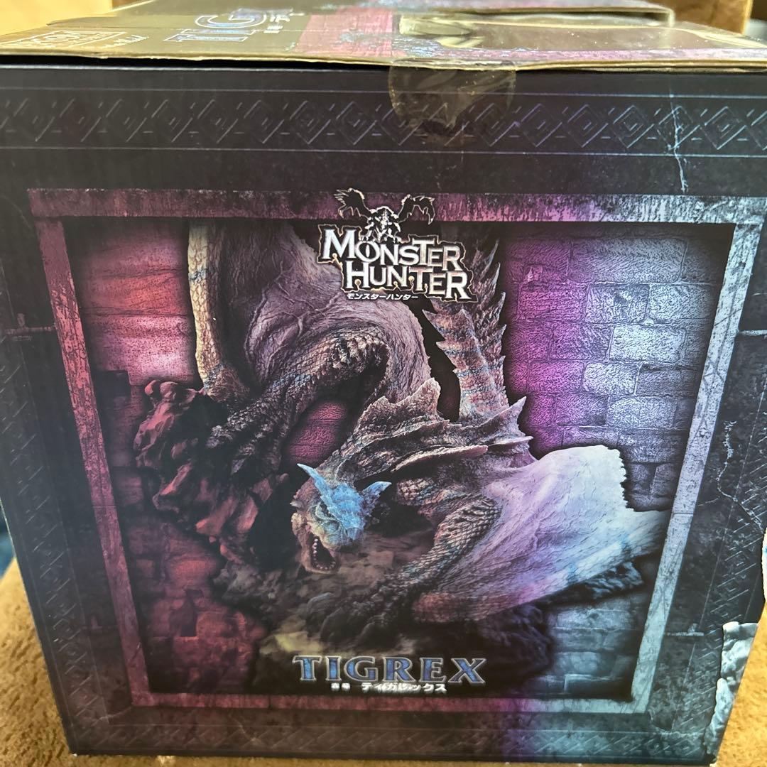 ティガレックス亜種　クリエイターズモデルモンスターハンターフィギュア