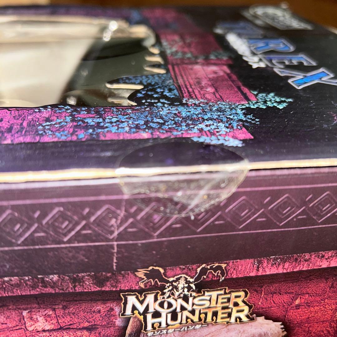 ティガレックス亜種　クリエイターズモデルモンスターハンターフィギュア