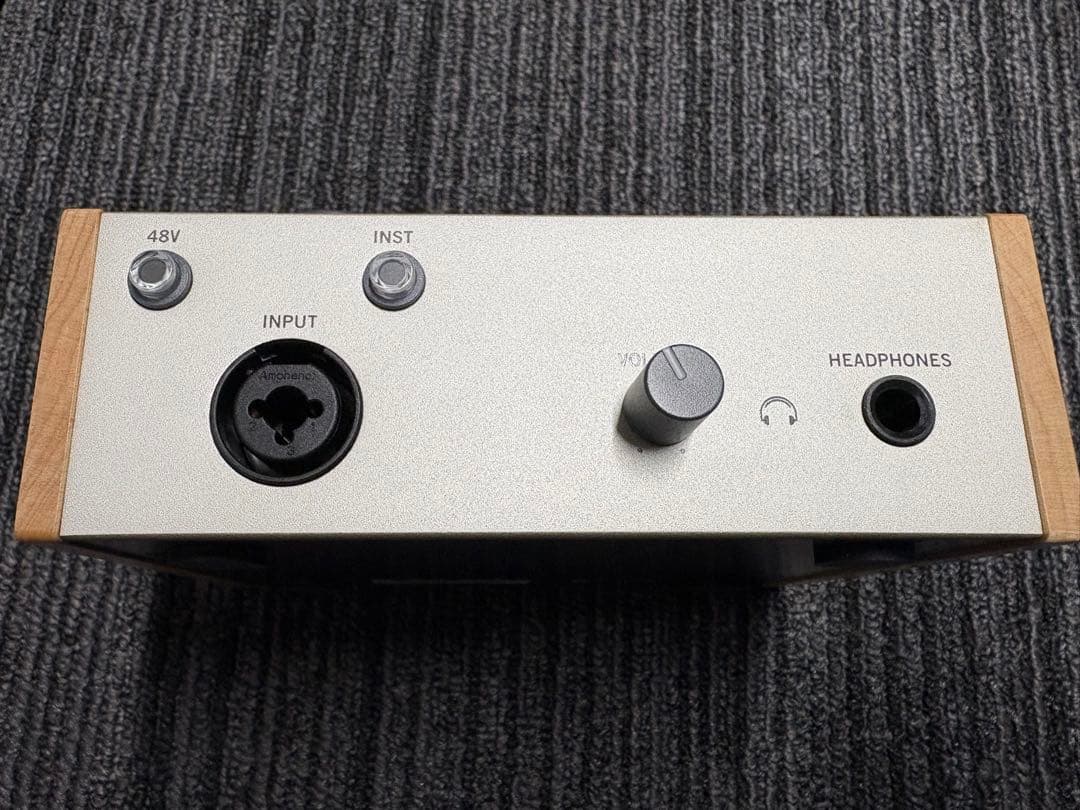 UNIVERSAL AUDIO (ユニバーサルオーディオ) VOLT 176