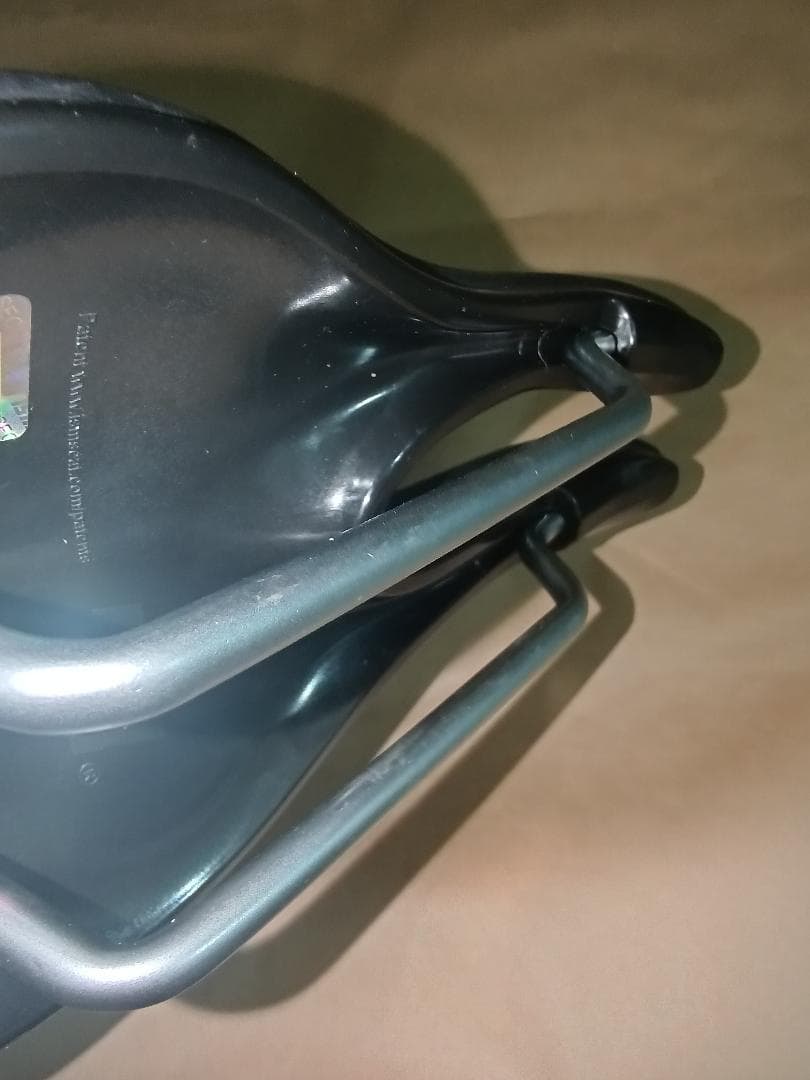 ISM PN 3.1 サドル