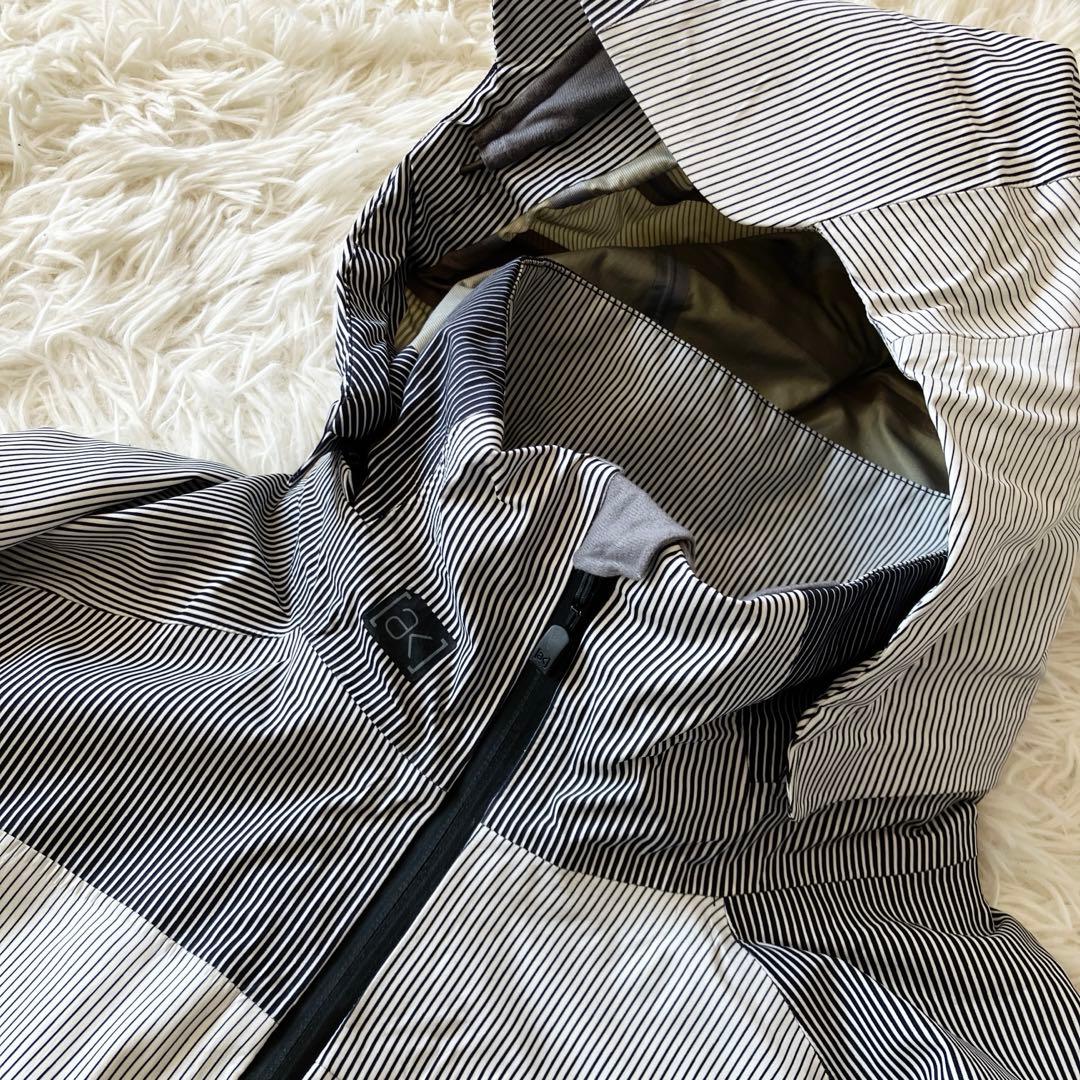 #5L✨ ak BURTON✨スノボウェア ジャケット メンズM