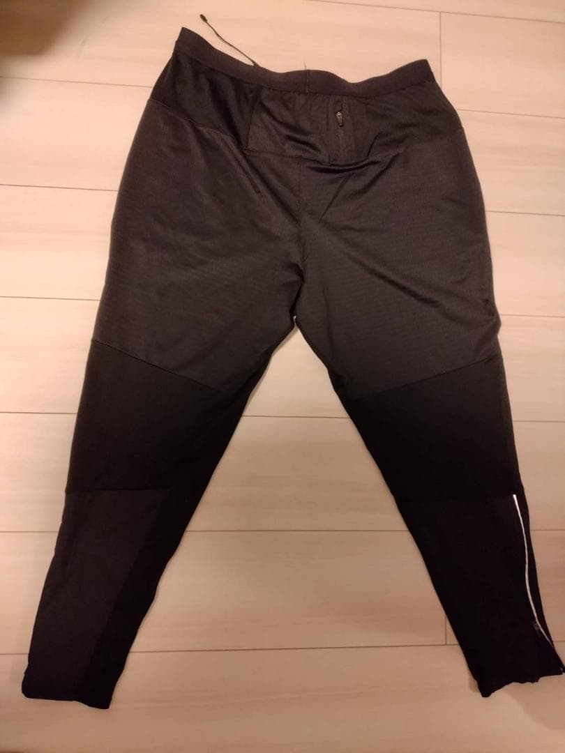 NIKE ペーサーロングスリーブシャツ/フェノムエリートニットパンツ