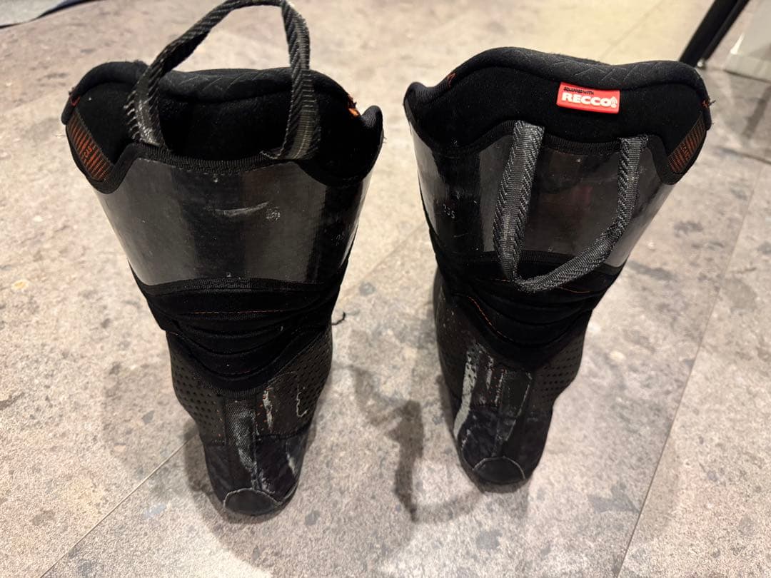 Tecnica Cochise pro 女性用スキー用ブーツ ライトグレー