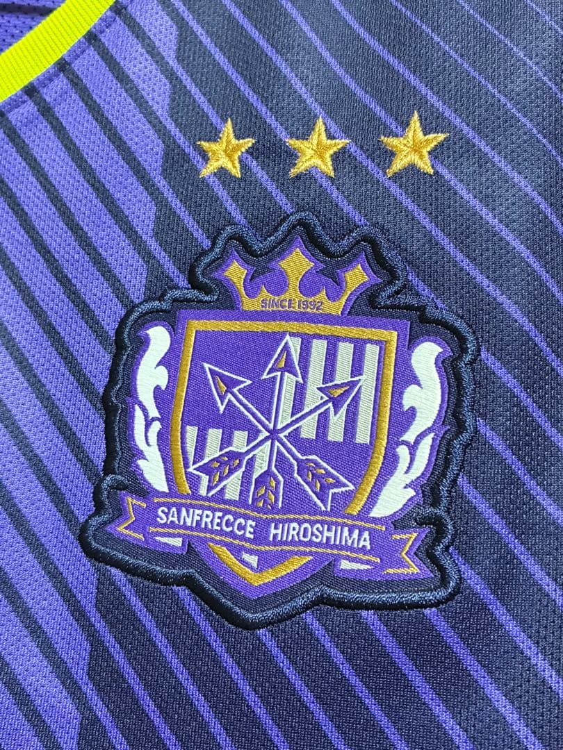 新品！サンフレッチェ広島★オーセンティックユニフォーム★寄せ書きサイン入り★M