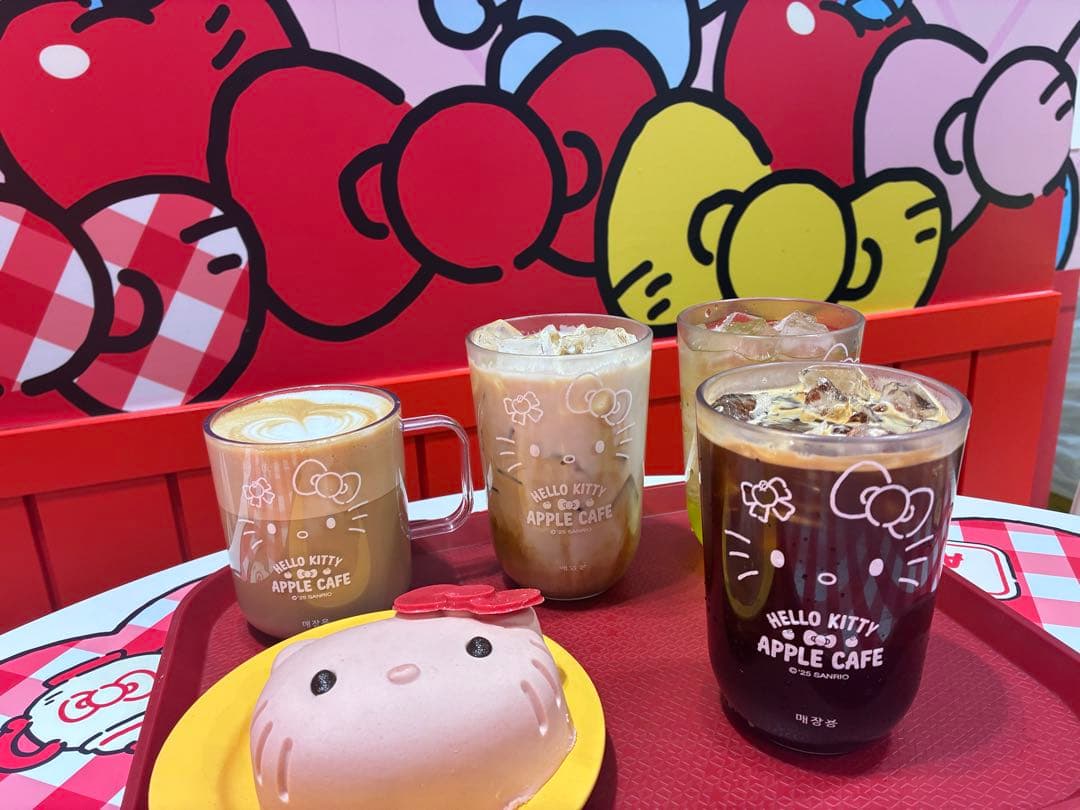 新作 正規品 ボンボンドロップシール サンリオ コンプリート8個➕バッグセット