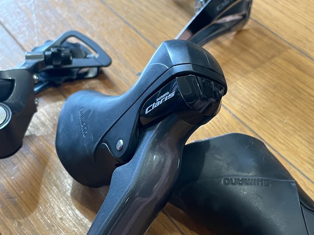 Shimano Claris 2x8速シフター・ディレイラーセット