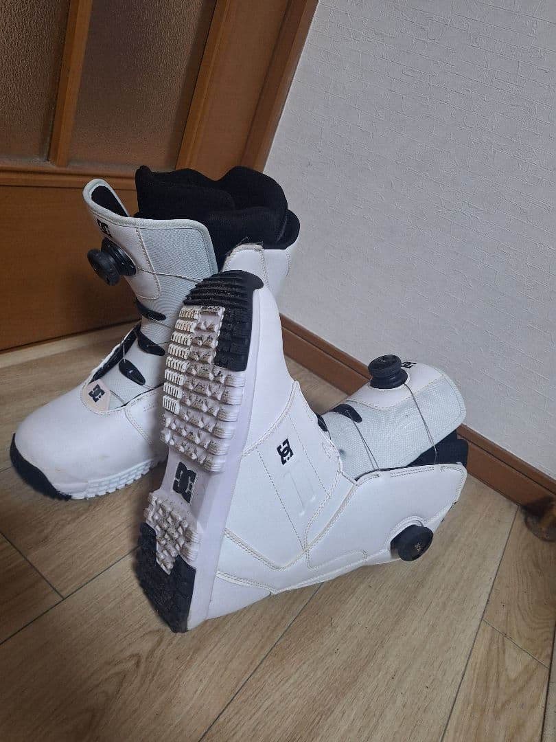 ✨美品✨2回使用 DC スノーボードブーツ