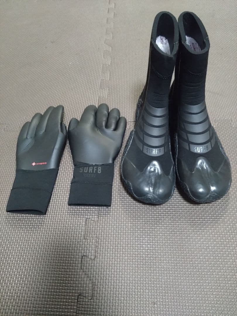 Bewet　５mm×３mmセミドライウェットスーツ　サーフブーツ、グローブ付き