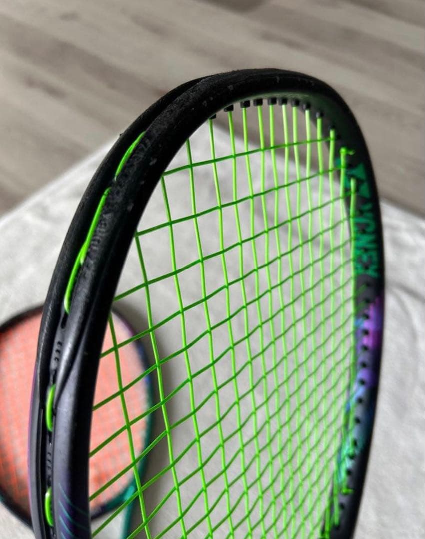 YONEX VCORE PRO 100 ヨネックス ブイコアプロ 100