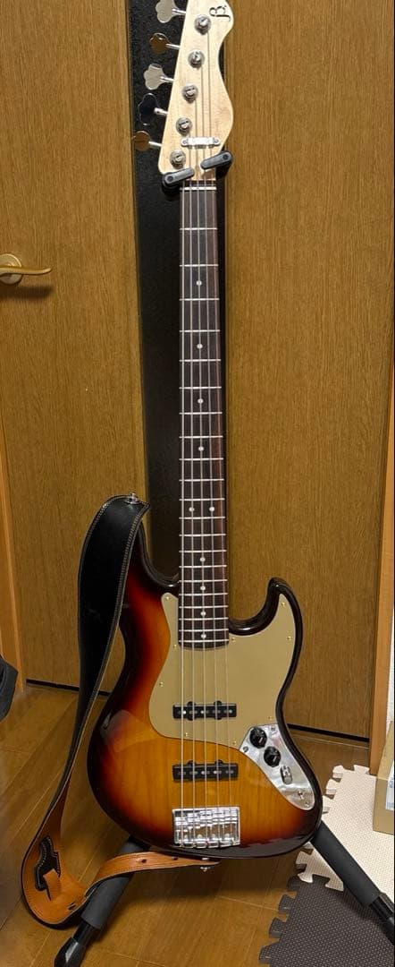 Black smoker STD Bata J5 サンバースト　5連ペグ