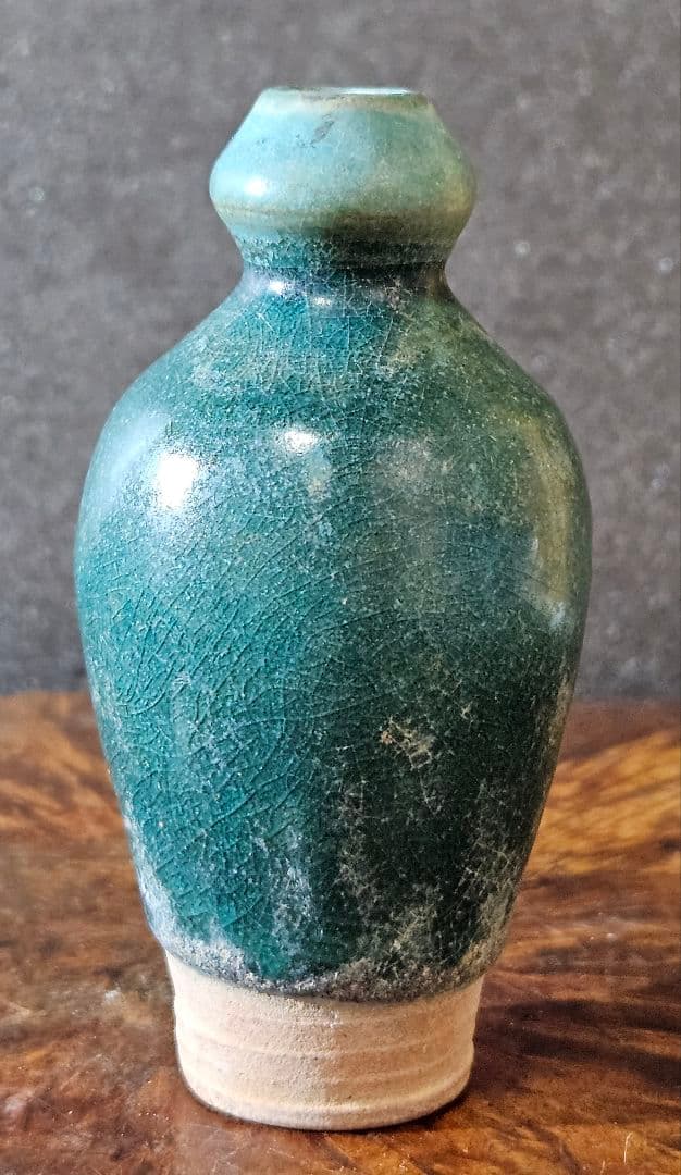 中国古美術　中国古陶磁器　中国古玩　南宋～明朝明代　緑釉　瓢形　小壺　鼻煙壺